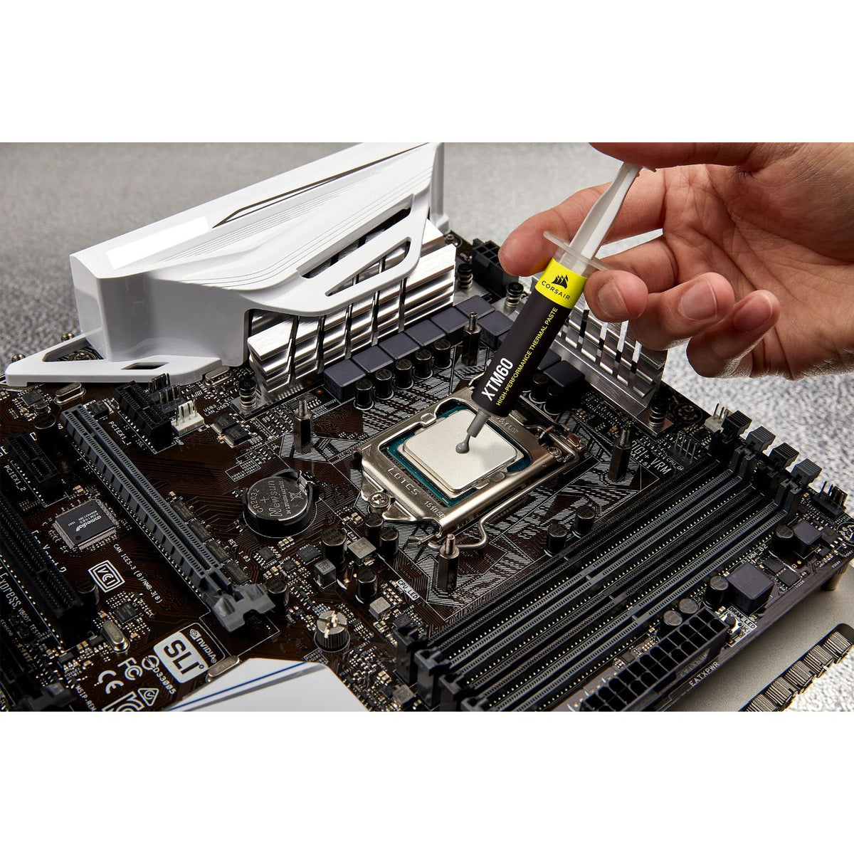 Pasta Térmica CORSAIR XTM60 3gr (CT-9010015-WW)