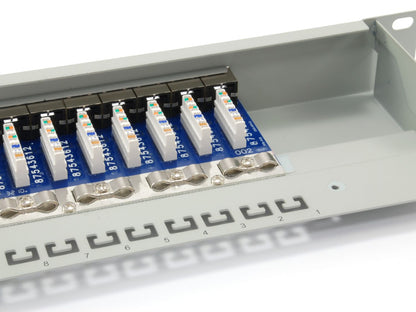 EQUIP Patch Panel 24p Cat.6 Apantallado Gris (EQ326324)