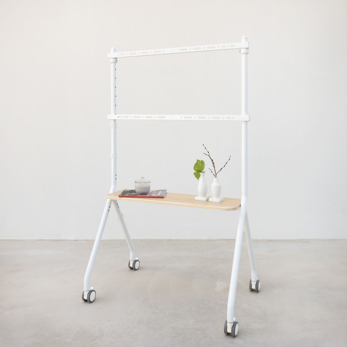 Soporte de Suelo TOOQ 49"-80" Blanco/Haya (FS20207M-W)